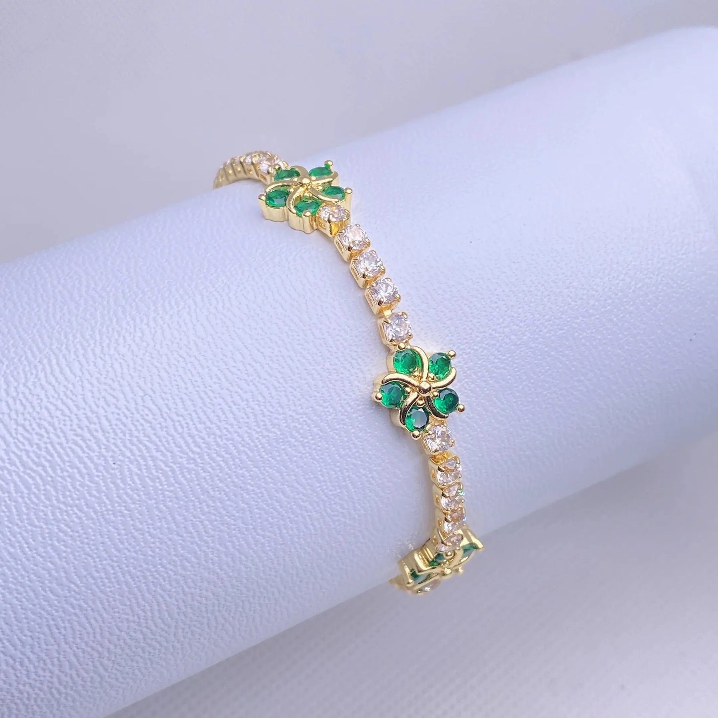 Flower Tennis Bracelet Merveille Jewelry